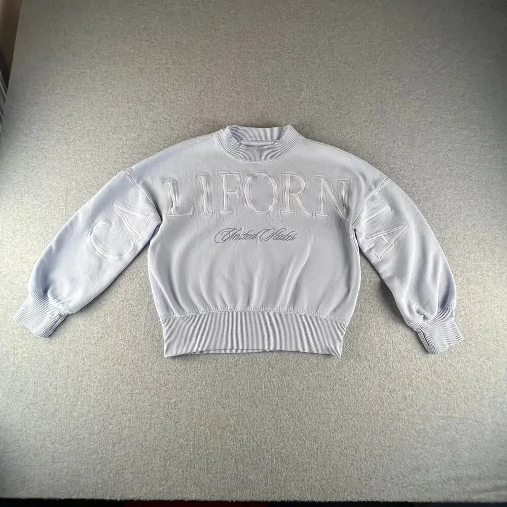 This is an Abercrombie Kids Size 9/10 Ultra Soft Fleece mock Neck sweatshirt